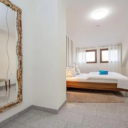 Apartment Holiday Cella *